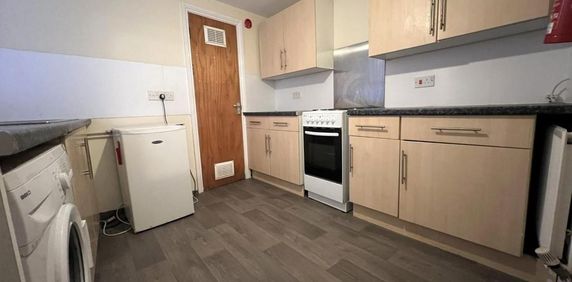 1 bedroom house to rent - Photo 2