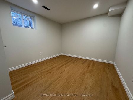 For Lease - 40 Wellpark Boulevard Unit# Lower, Toronto, Ontario - Photo 3