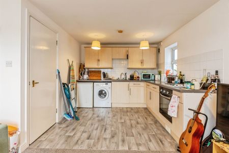 Claremont Road, Bishopston - Photo 3