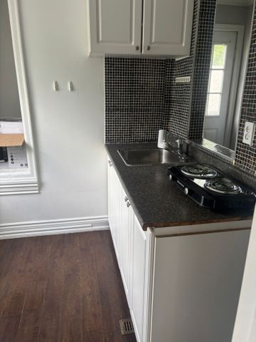 For Lease - 125 Steeles Avenue Unit# unit 2, Toronto, Ontario - Photo 3