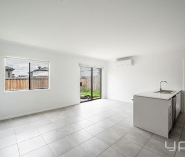 The Perfect Townhouse! - Photo 5