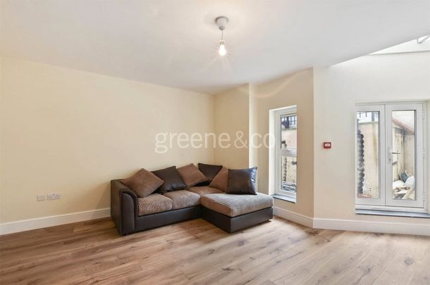 2 bedroom apartment to rent - Photo 1