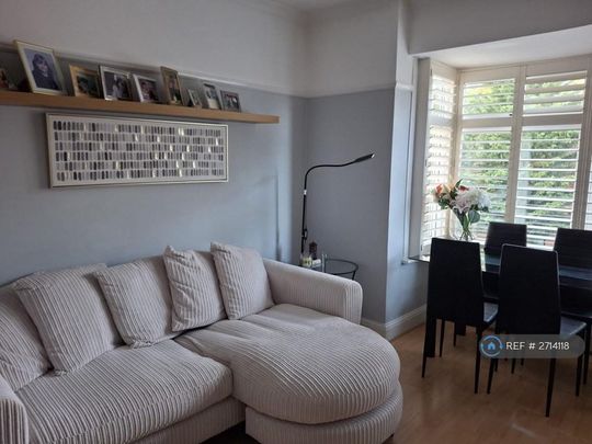 2 bedroom maisonette to rent - Photo 1