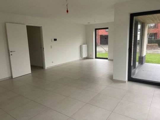 Gelijkvloers appartement te huur in Evergem - Photo 1