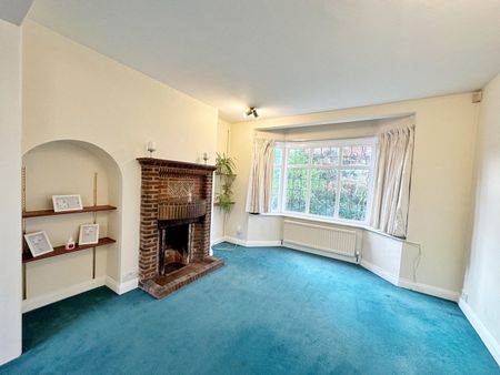 3 Bed Semi-Detached House, Robin Hood Way, SW15 - Photo 3