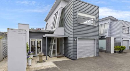 Modern Comfort in a Prime Location - Photo 5