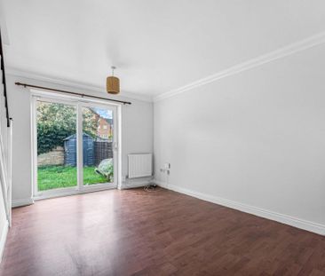 Evenlode Drive, Didcot - Photo 2