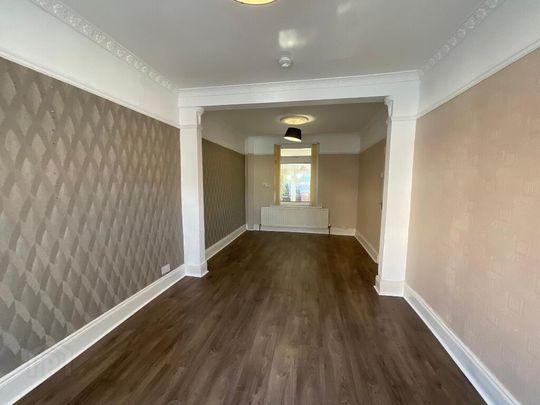 15 Hesketh Road, Belfast, BT14 7JU - Photo 1
