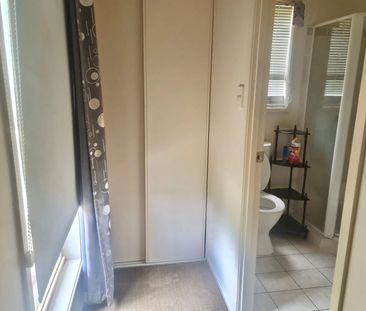 Affordable Granny Flat in Prime Cornubia Location - Photo 5