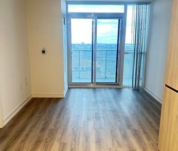 For Lease - 8 Interchange Way Unit# 2810, Vaughan, Ontario - Photo 1