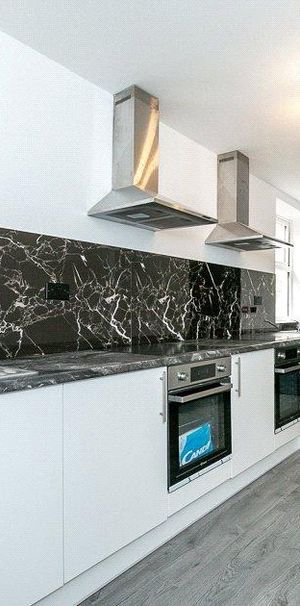 Property to rent - Photo 1