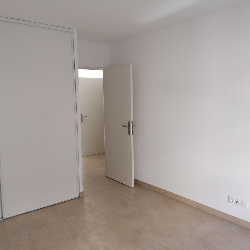 Location Appartement 3 pièces 63m² NICE 06100 - Photo 1