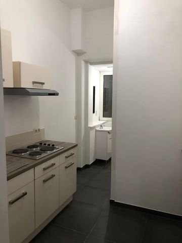 Appartement te huur - Photo 2