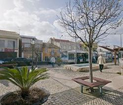 Apartment 1 bedrooms Odivelas for rent - garden - Photo 4