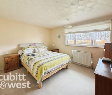 3 bedroom terraced house to rent - Photo 3