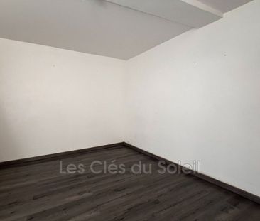 Appartement 3 Pièces 43 m² - Photo 2