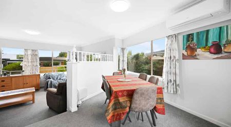 14 Egmont Street - Photo 2