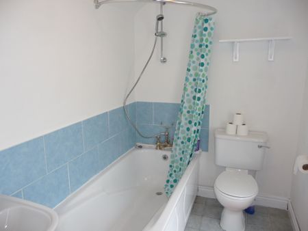 13 Carrington Street, Ravenhill Road, Belfast, BT6 8GF - Photo 4