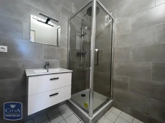 Appartement à louer 3 pièces 70.4m² - Photo 1