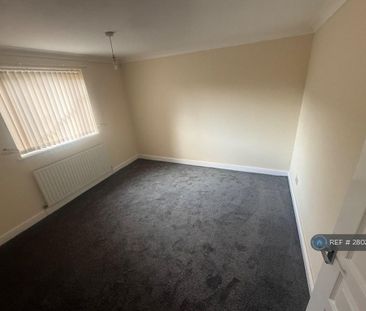 2 bedroom bungalow to rent - Photo 2