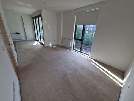 Studio to rent - Photo 3