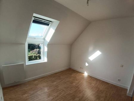 Maison 4 pièces - - Photo 2