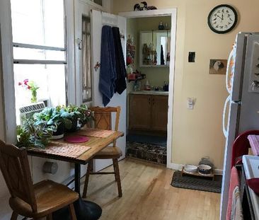 Belle chambre ensoleillée à louer au coeur de Verdun – 10 novembre ... - Photo 4