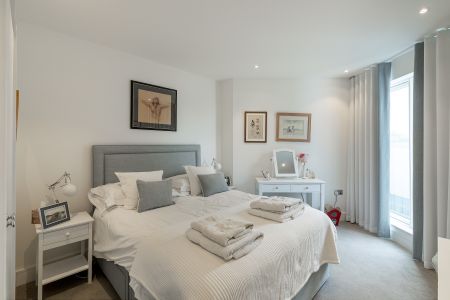 Lillie Road, London, SW6 - Photo 5