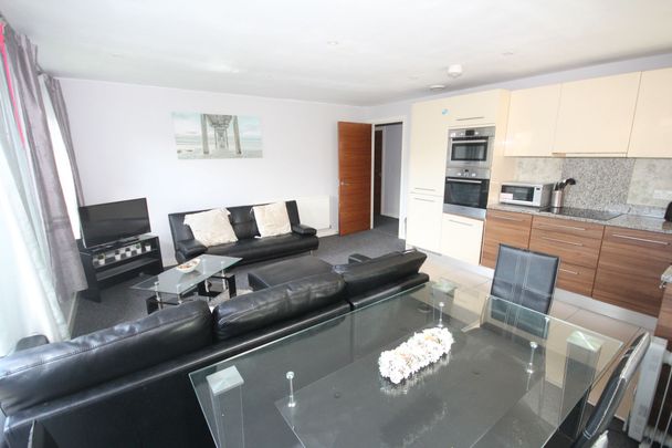 Unwin Way, Stanmore, HA7 - Photo 1