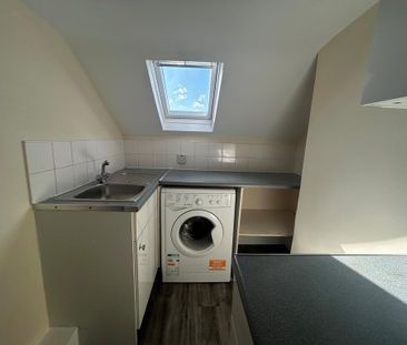 1 bedroom apartment to rent - Photo 4