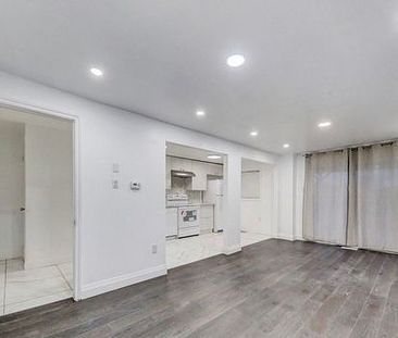 For Lease - 31 Corbett Drive, Barrie, Ontario - Photo 1
