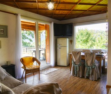 FOR RENT Charming furnished 2 ½-room apartment on the edge of a forest - Photo 3
