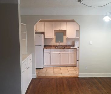 10 Rockwood Place #8 - Photo 1