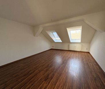 gemütliche 2 Zimmerwohnung im Dachgeschoss in Zentrumsnähe! - Foto 6