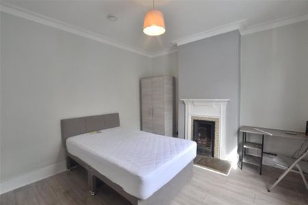 5 bedroom terraced house to rent - Photo 5