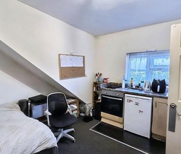 1 bedroom flat to rent - Photo 5