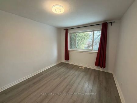 231 Blue Grass Boulevard - Photo 2