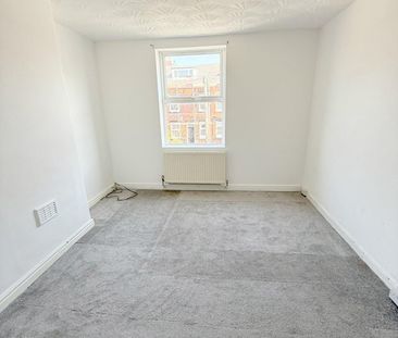 3 Bed Terraced House, Parkfield Grove, LS11 - Photo 5