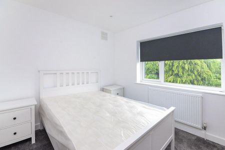 1 bedroom property to rent - Photo 2
