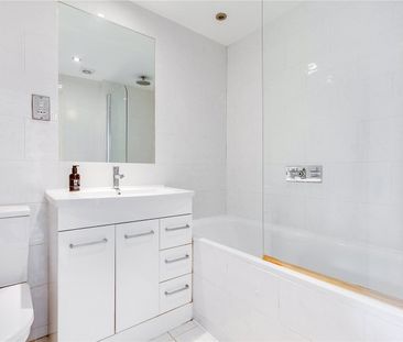 St Georges Drive, , SW1V - Photo 6