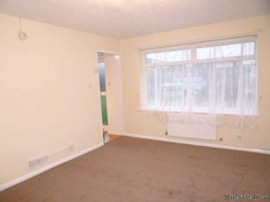 2 bedroom property to rent in Chichester - Photo 1