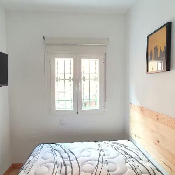 Calle Muela de San Juan, Madrid, Community of Madrid 28031 - Photo 1