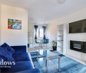 1 bedroom coach house to rent - Photo 5