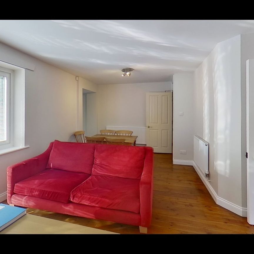 5 Bed End Terrace, Friars Court, NG7 - Photo 1