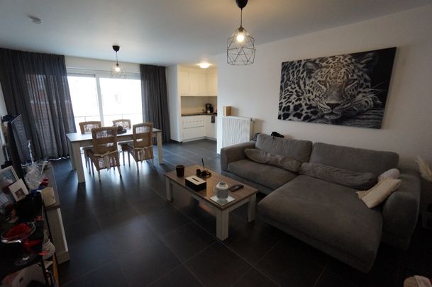 APPARTEMENT MET 1 SLAAPKAMER TE GELUWE - Photo 1