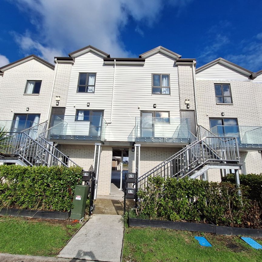 Spacious 2 bedroom Apartment - Photo 1