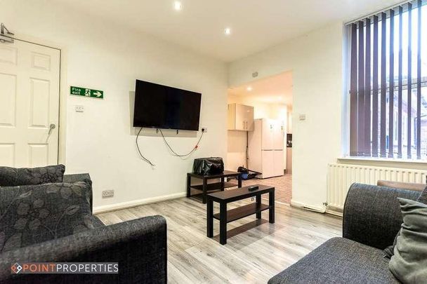 Smithdown Road, Liverpool, L15 - Photo 1