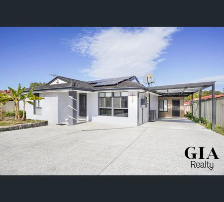 72 Dransfield Road, Edensor Park, NSW 2176 - Photo 3