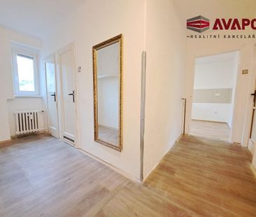 Pronájem bytu 3+1 80 m² - Photo 1