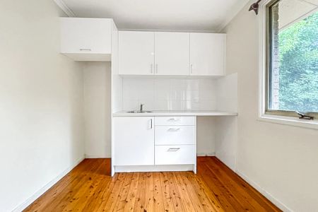 Attractively Priced, Spacious, Split Level Home For Lease - Photo 4